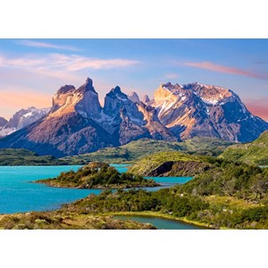 Castorland (C-150953) - "Torres del Paine National Park in Patagonia, Chile" - 1500 pieces puzzle