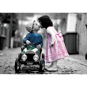 Trefl (10320) - "The First Kiss" - 1000 pieces puzzle