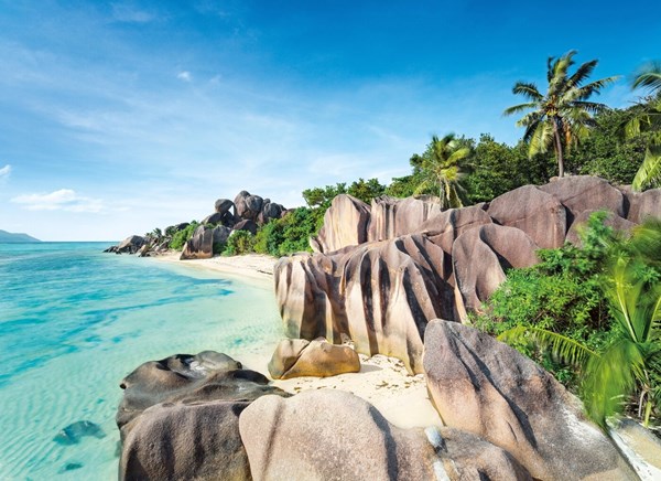 Clementoni (97118) - "Paradise Beach" - 2000 pieces puzzle