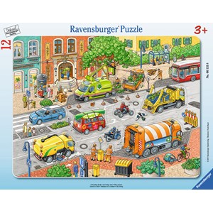 Ravensburger (06135) - "Living City" - 12 pieces puzzle